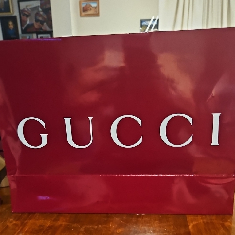 Authentic Gucci Burgundy Shopping Bag